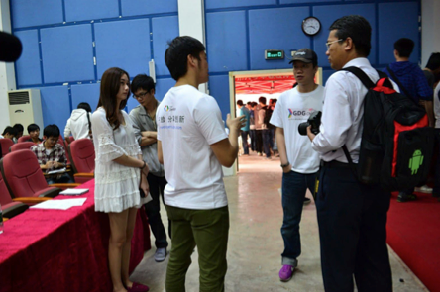 屏幕快照 2013-03-27 上午12.09.57.png