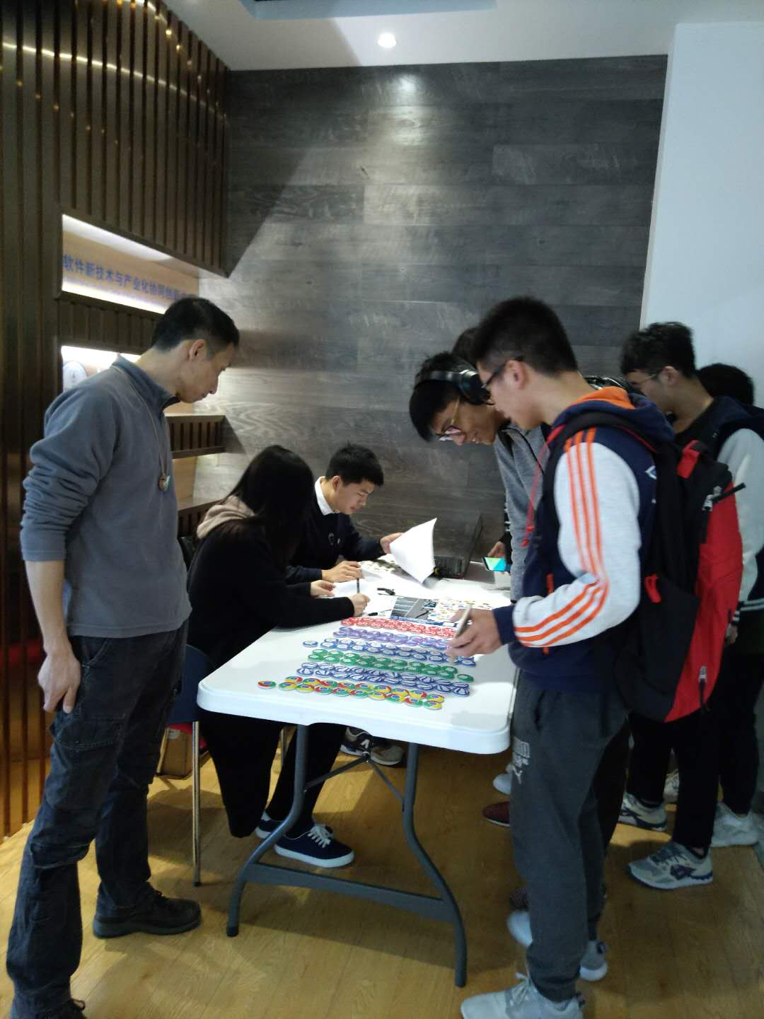 微信图片_20171222105037.jpg