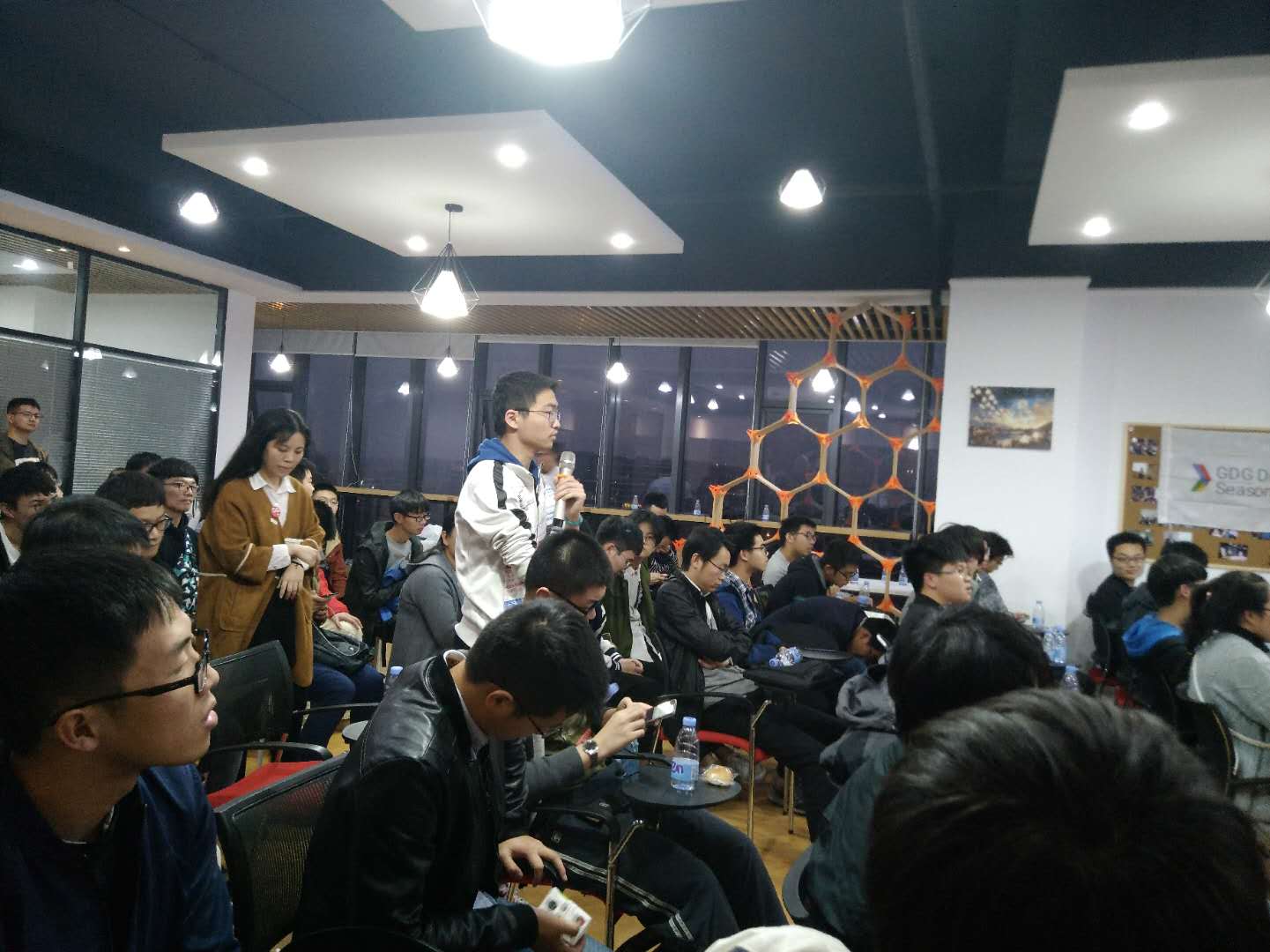 微信图片_2017122210503716.jpg